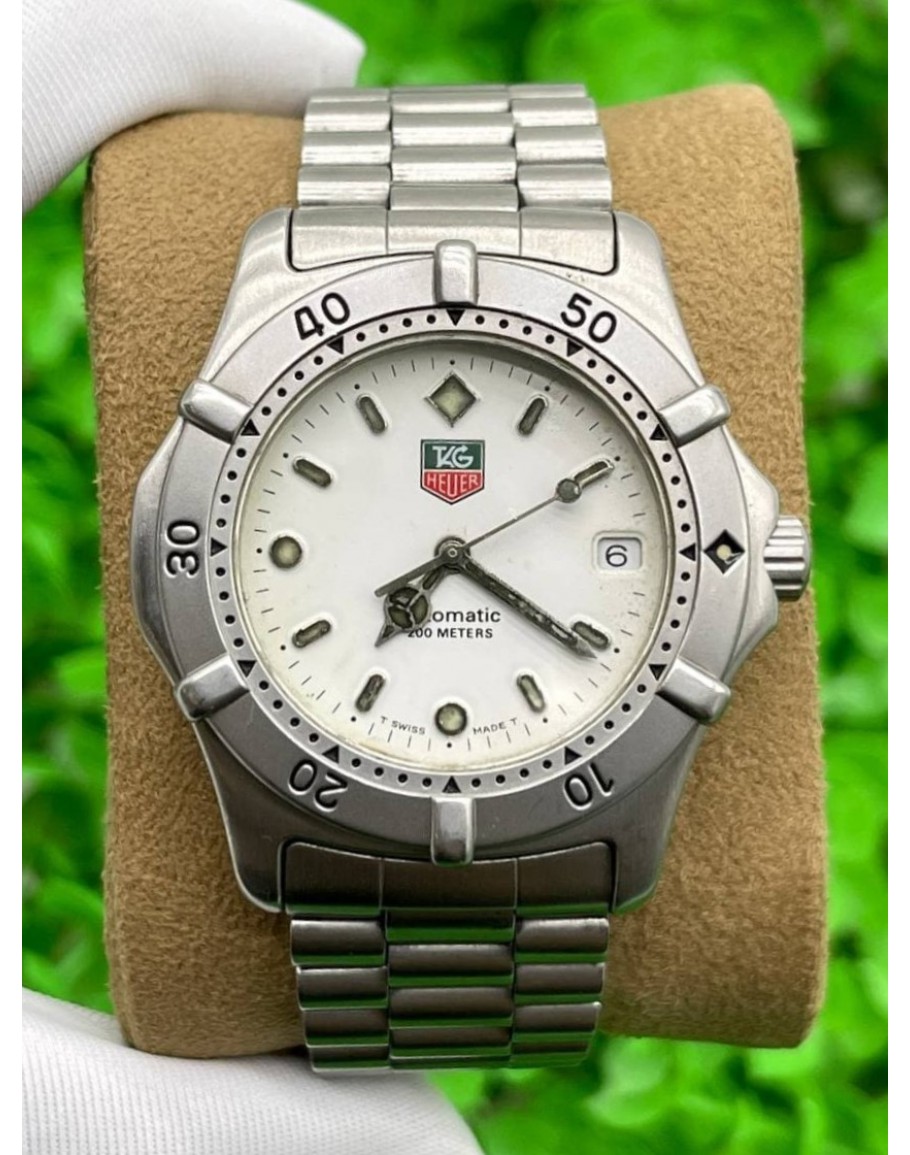 Tag heuer 2000 outlet professional price